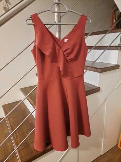 Šaty na príležitosť, m