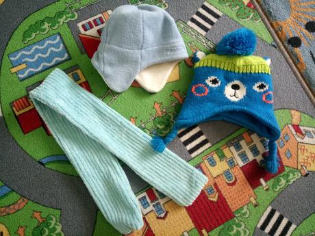 Čiapky zimné a šál, pepco,86