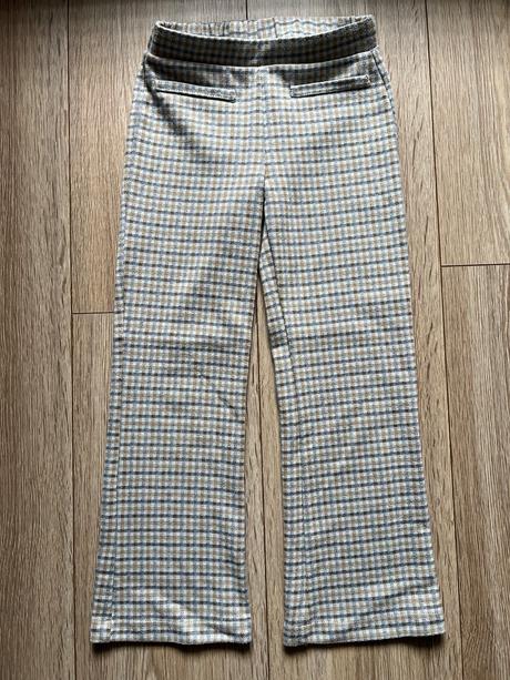 Zara leginy, mierne rozsireny strih., zara,116