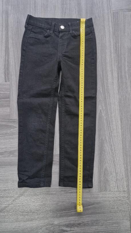 Čierne rifle, h&m,122