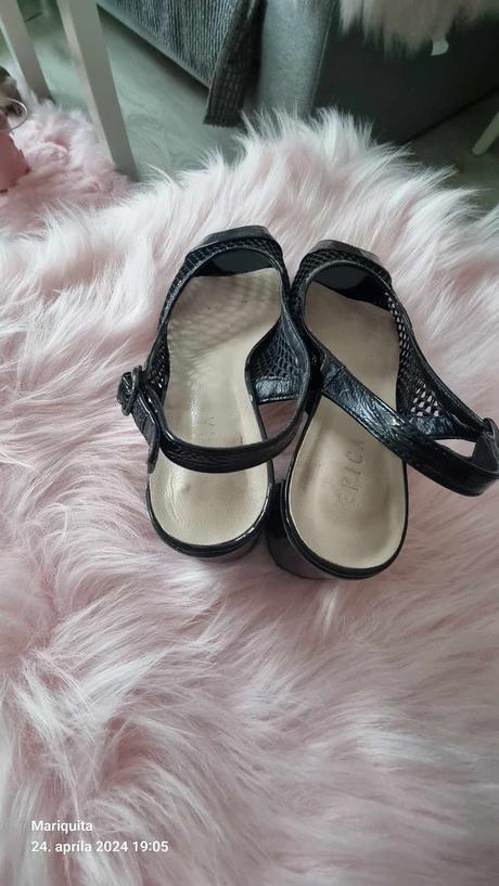 Sandale topanky na nizkom opatku, 39