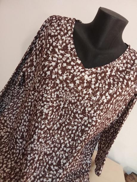 Hnedo-biele vzorované šaty s 3/4 rukávom, xl