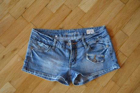 Dámske šortky, 36