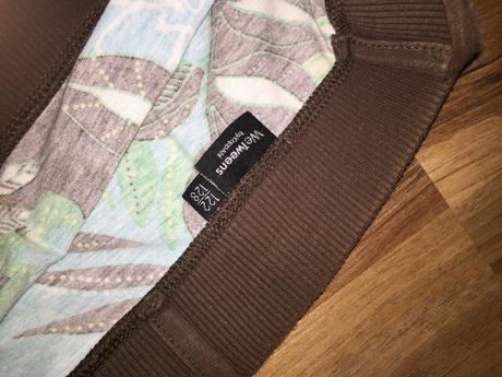 Šaty 122/128, babykap,122