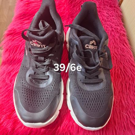 Tenisky 39, 39