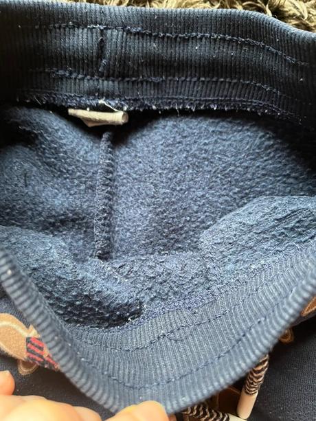 Zateplené tepláky, 98