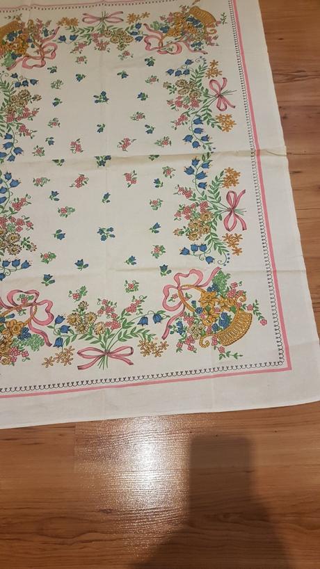 Retro bavlnený obrus, 