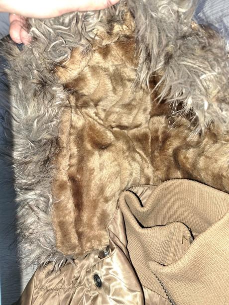 Zimná bunda s kožušinkou, m