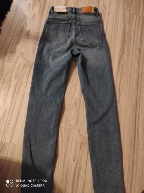 Rifle stradivarius veľkosť xxs nové s visačkou, stradivarius,xs