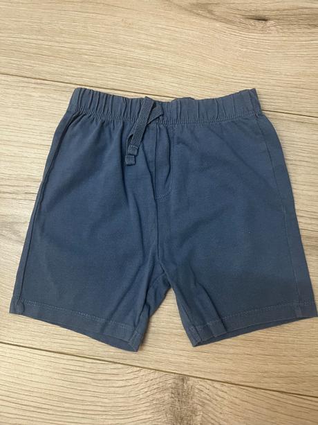 Balík krátkych nohavíc, f&f,80