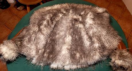 Predám obojstranný exkluzívny kožušek veľ. s-xl, 