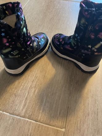 Snehule, nelli blu,26
