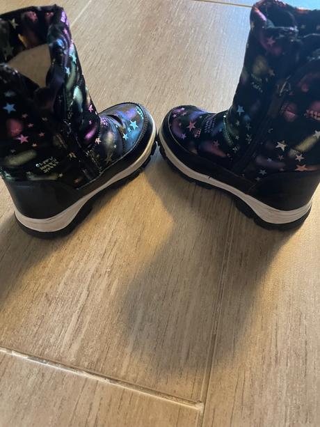 Snehule, nelli blu,26