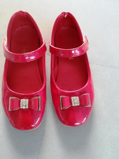 Červené lakovky-28, 28