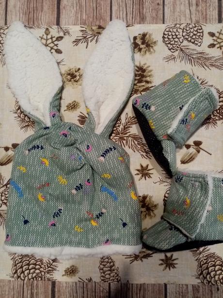 Ciapka s capackami podsite barancekom, 