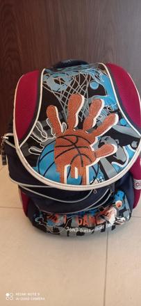 Chlapčenská skolska aktovka, 