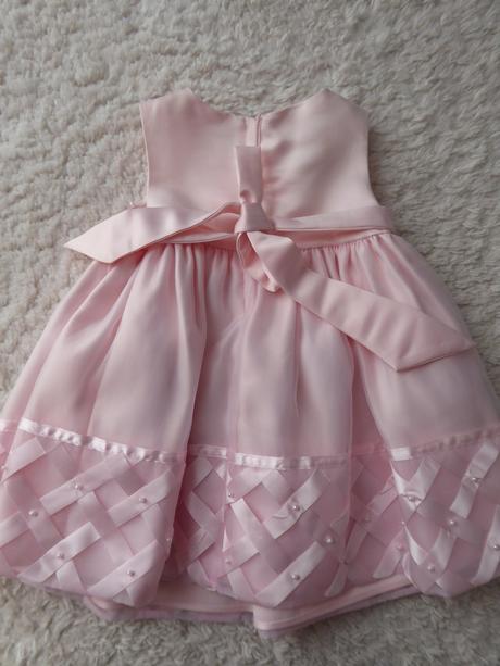 Slávnostné šatky, 92