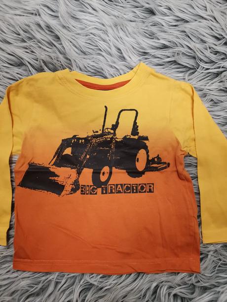 Mix tričiek a teplakov 92, 86–98