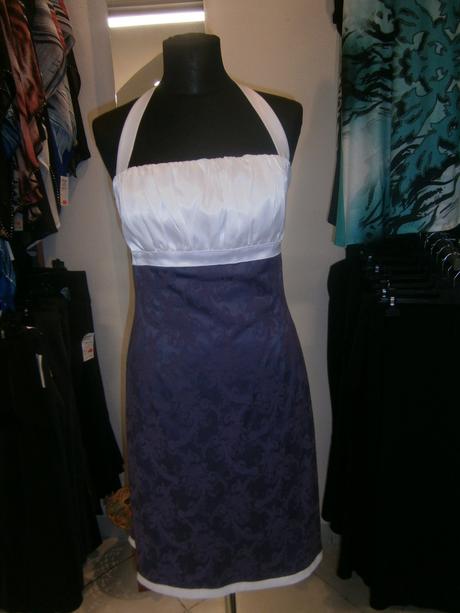 Fialovo biele šaty, 40