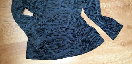 Tmavomodré tričko xl, xl