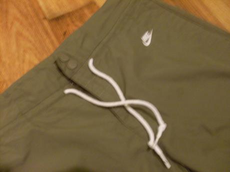 Nike šušťáky, nike,s