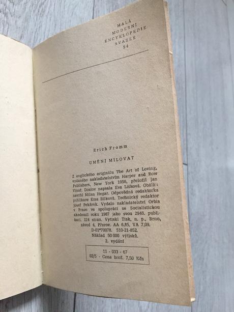Kniha umení milovat 1967,