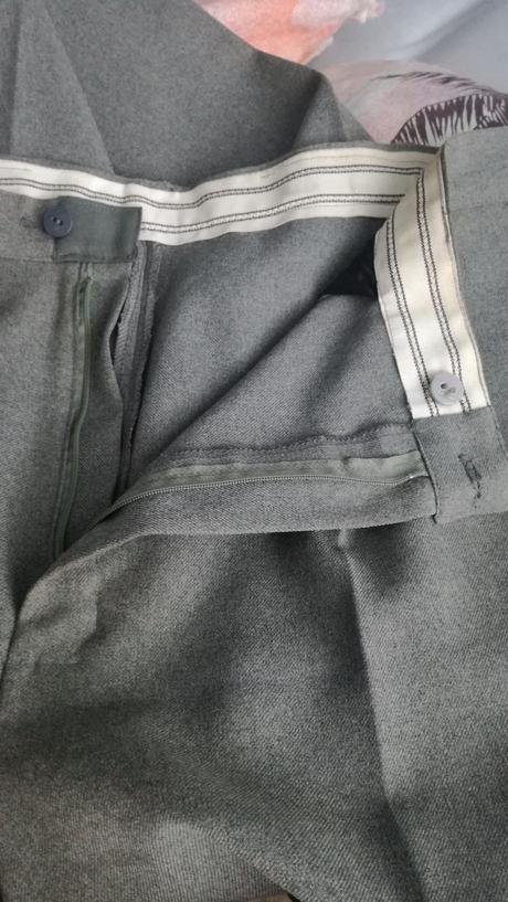 Pánske šedé oblekové nohavice, 58