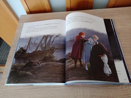 Kniha ladové kráľovstvo-filmove pribehy, 