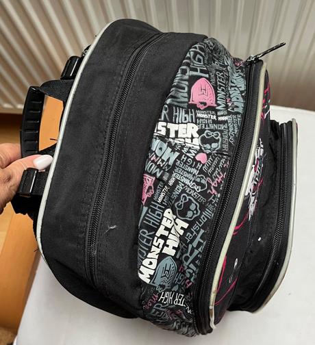 Školský batoh-monster high,