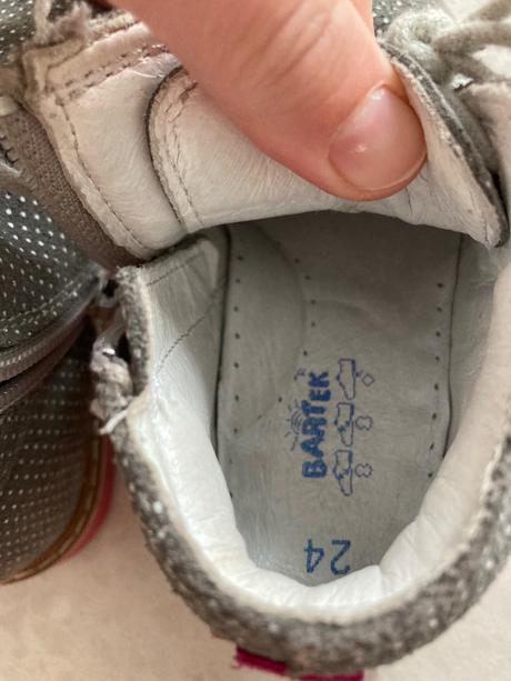 Celokožené topánočky, bartek,24