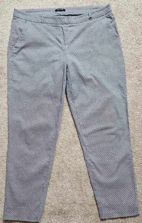 Elegantné nohavice, orsay,44