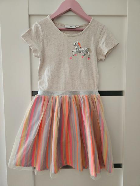 Krasne satty happy girls, 122