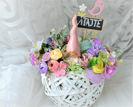 Celoročný pestrý aranžmánik,