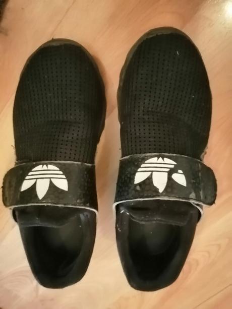 Botasky, adidas,37