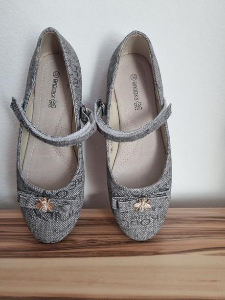 Dievčenské topánky, 36