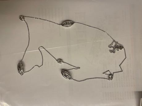 Swarovski -nahrdelnik, swarovski