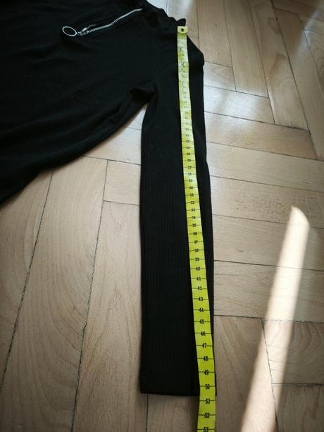 Tričko so stojacikom a zipsom, c&a,122