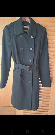 Čierny kabat s opaskom hallhuber, s