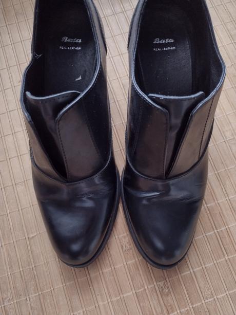 Kožené topánky, baťa,40