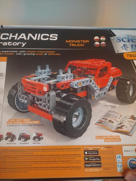 Mechanics laboratory monster truck,
