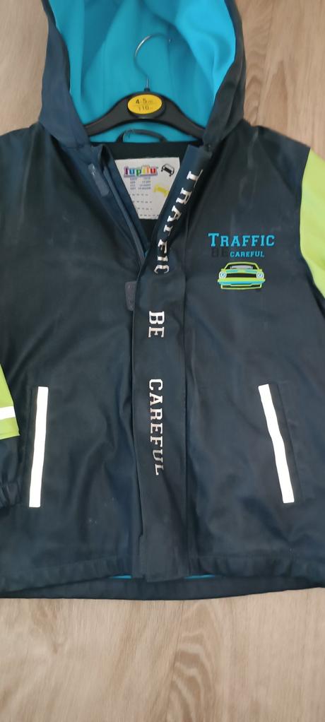 Nepremokavá bunda, lupilu,116