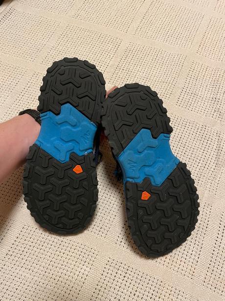 Sandalky, quechua,35