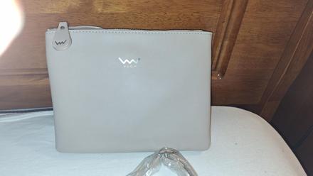 Bledoružová clutch kabelka vuch,