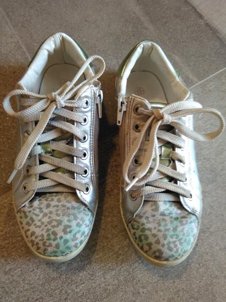 Lesklé leo strieborné tenisky, pepperts,35