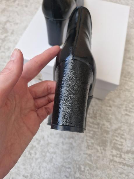 Lakovane cizmy bata 40, baťa,40