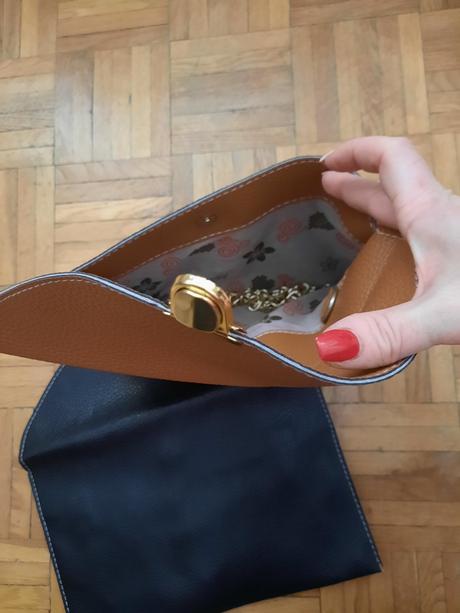 Dámske listové kabelky,