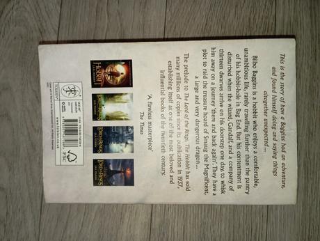Tolkien - hobbit paperback, 
