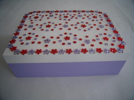 Krabička s kamienkami na poklady,