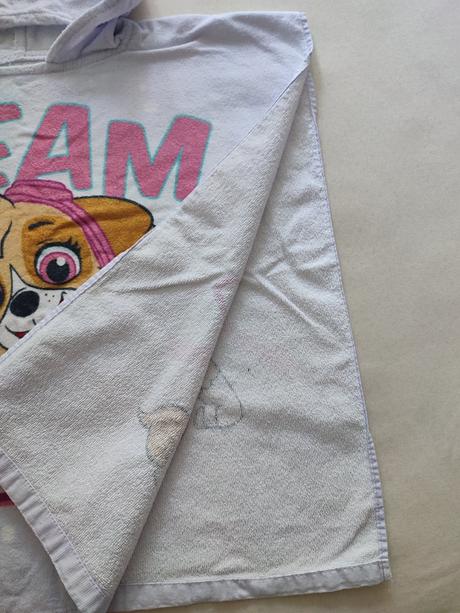 Uterakove pončo, lupilu,98