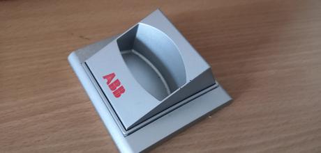 Kancelárske pomôcky,